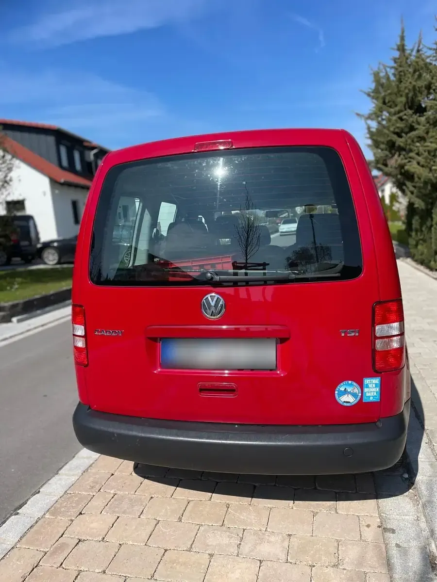 Gebraucht VW Caddy 86 PS (63 kW) 2013 Rot Van / Kleinbus