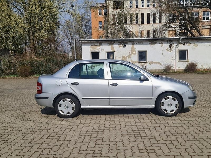 Gebraucht Skoda Fabia 101 PS (74 kW) 2007 Silber Limousine