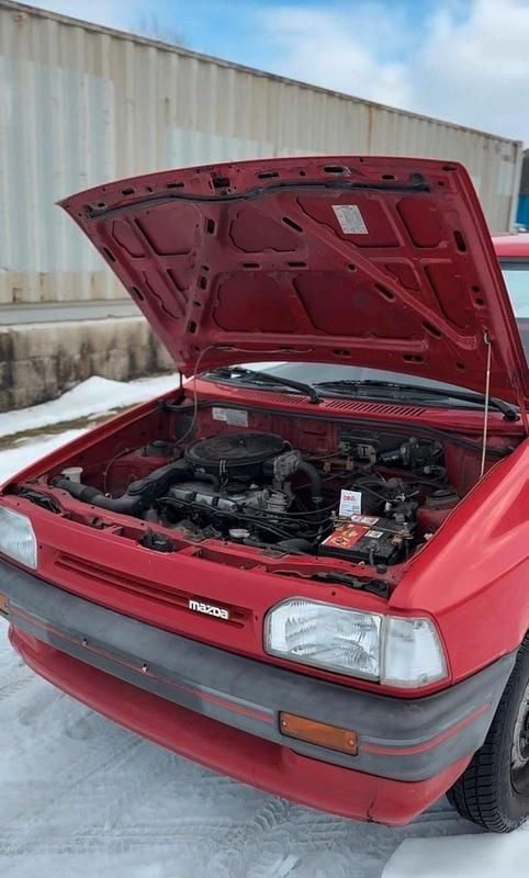 Gebraucht Mazda 121 54 PS (39 kW) 1989 Rot Kleinwagen