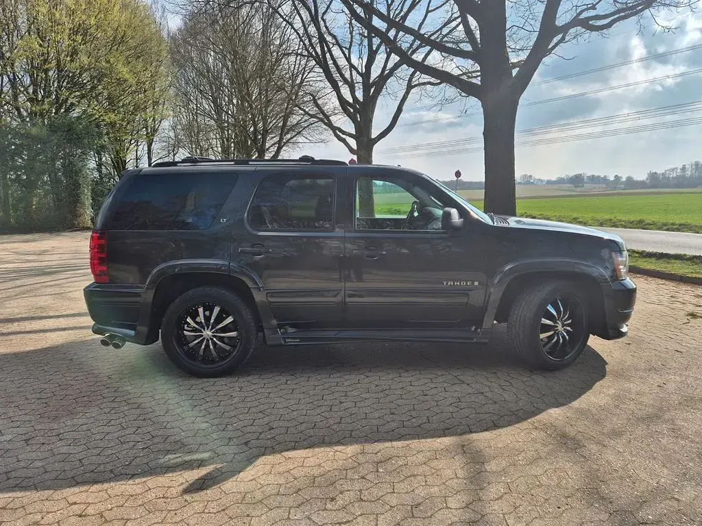 Gebraucht Chevrolet Tahoe 325 PS (239 kW) 2009 Schwarz SUV
