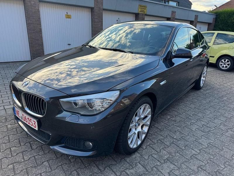 Grau Gebraucht 2013 BMW 530 Gran Turismo M Sport Limousine | 11.990 € (Superpreis) - Bild 1/4