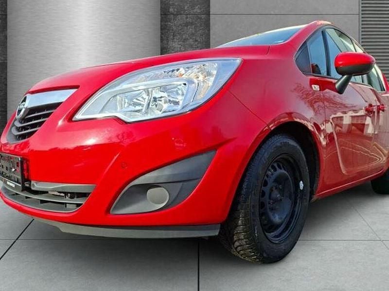 Gebraucht Opel Meriva Edition 120 PS (88 kW) 2012 Rot Van / Kleinbus
