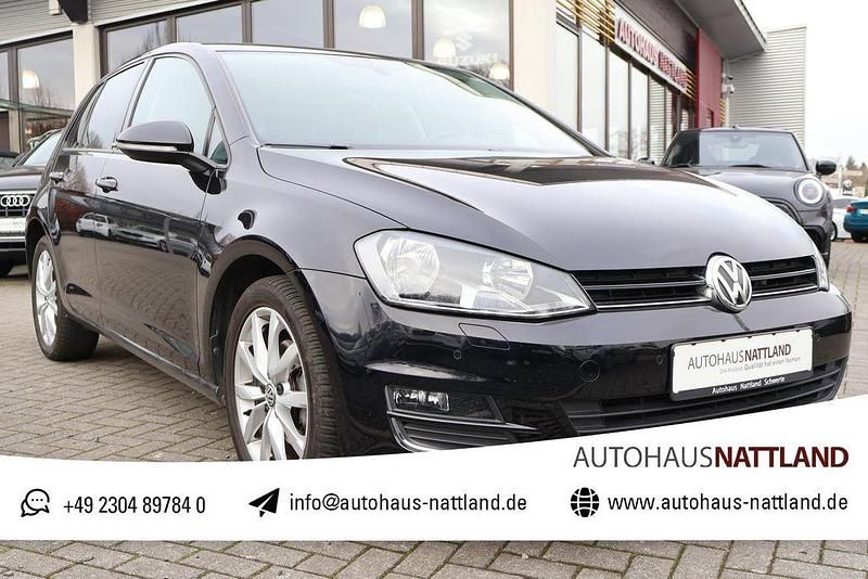 Schwarz Gebraucht 2016 VW Golf Allstar Limousine | 15.850 € (Guter Preis) - Bild 1/4