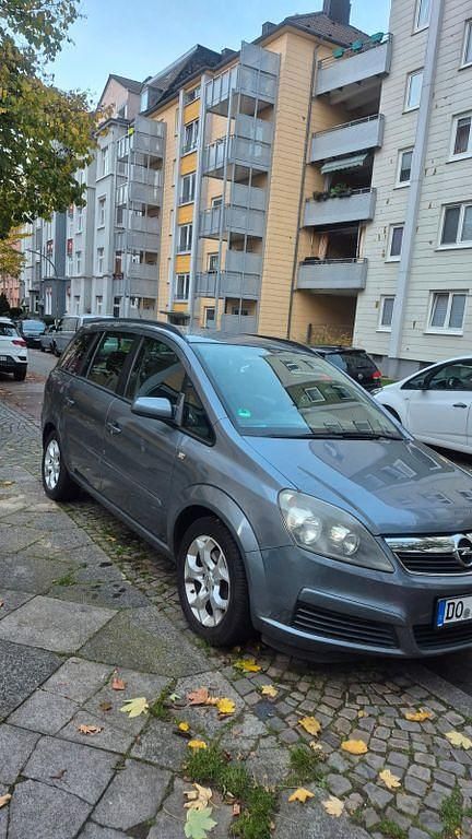 Gebraucht Opel Zafira 129 PS (94 kW) 2005 Grau Van / Kleinbus
