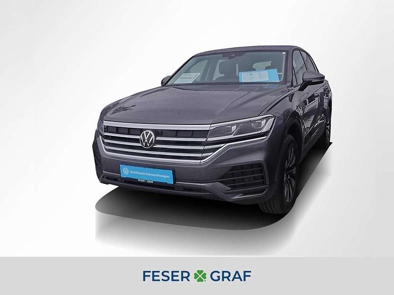 Siliziumgrau metallic Gebraucht 2025 VW Touareg SUV | 61.880 € (Superpreis) - Bild 1/2