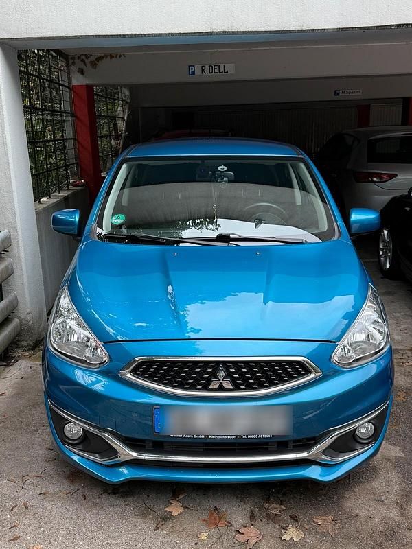 Blau Gebraucht 2019 Mitsubishi Space Star Edition+ Kleinwagen | 7.400 € (Superpreis) - Bild 1/4