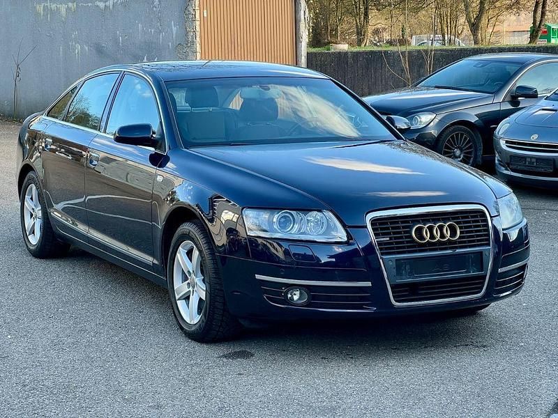 Gebraucht Audi A6 Ambiente 256 PS (188 kW) 2004 Blau Limousine