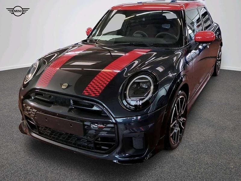 Grau Gebraucht 2024 Mini John Cooper Works Kleinwagen | 35.180 € - Bild 1/4