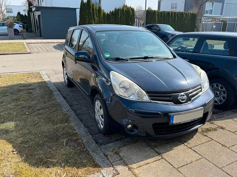 Gebraucht Nissan Note Acenta 88 PS (64 kW) 2010 Blau Kleinwagen