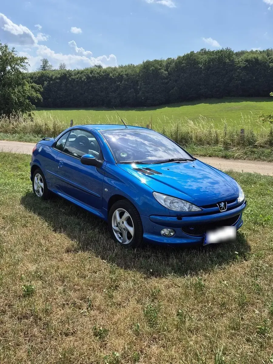 Gebraucht Peugeot 206 CC 109 PS (80 kW) 2006 Blau Cabrio