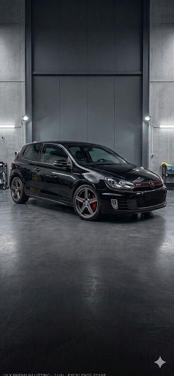 Gebraucht VW Golf VI GTI 211 PS (155 kW) 2011 Schwarz Kleinwagen