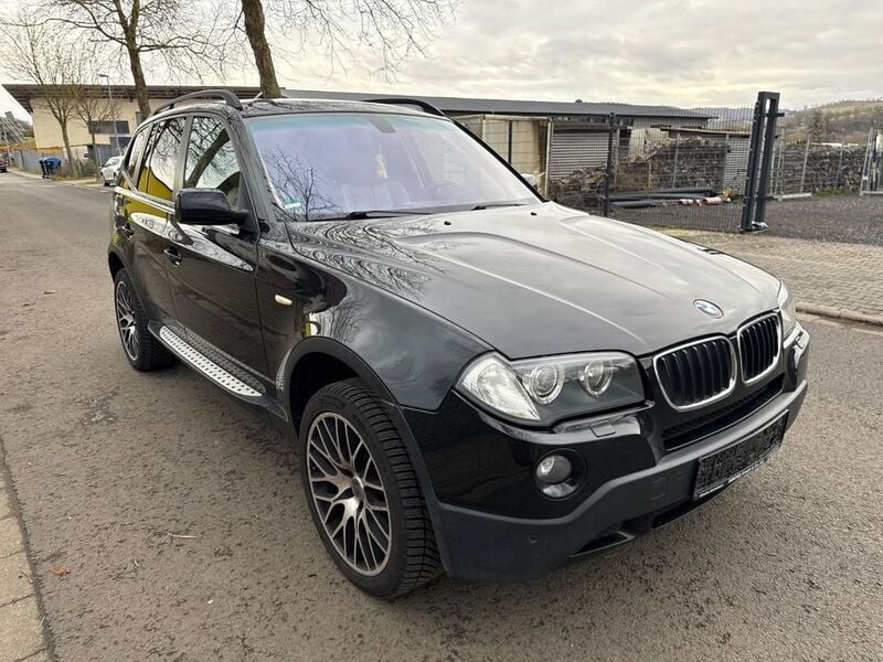 Schwarz Gebraucht 2007 BMW X3 Sport Line SUV | 6.999 € (Teuer) - Bild 1/4
