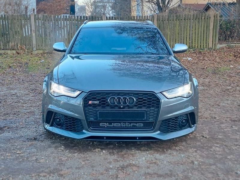 Gebraucht Audi RS6 Sport 560 PS (411 kW) 2017 Grau Kombi