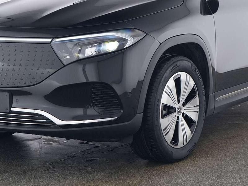 Gebraucht Mercedes EQA350 214 kW (292 PS) 2024 Lack kosmosschwarz SUV