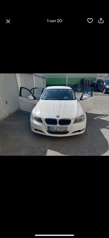Weiß Gebraucht 2011 BMW 316 Limousine | 7.499 € (Teuer) - Bild 1/4