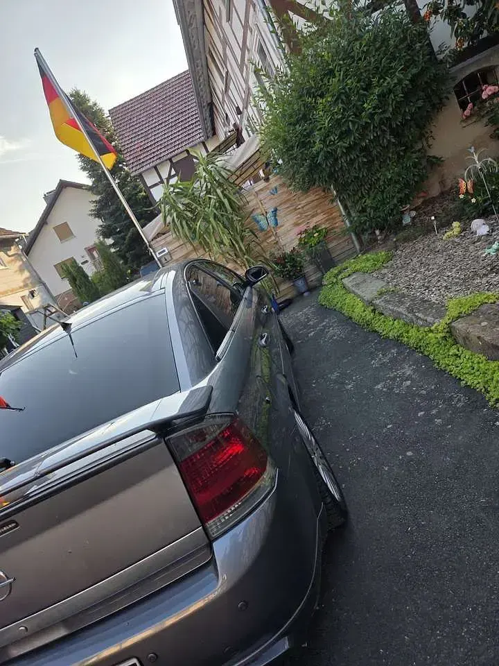 Gebraucht Opel Vectra GTS 155 PS (114 kW) 2004 Limousine