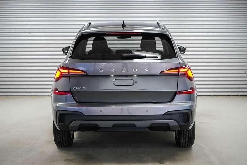 Neu Skoda Kamiq Selection 116 PS (85 kW) 2025 Graphite grau metallic (5x) SUV