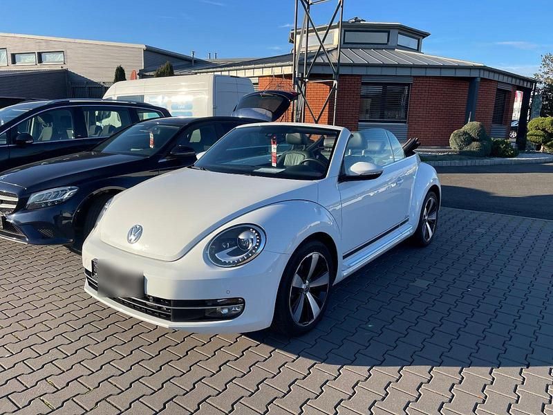 Gebraucht VW Beetle Cup 105 PS (77 kW) 2014 Weiß Kleinwagen