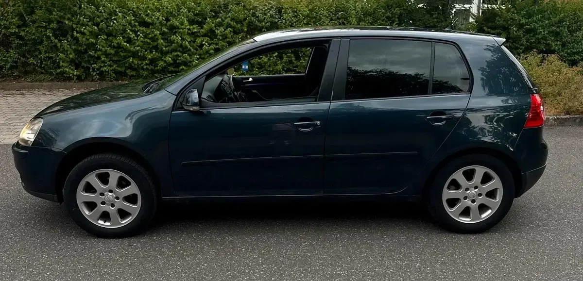 Gebraucht VW Golf V 86 PS (63 kW) 2008 Blau Kleinwagen