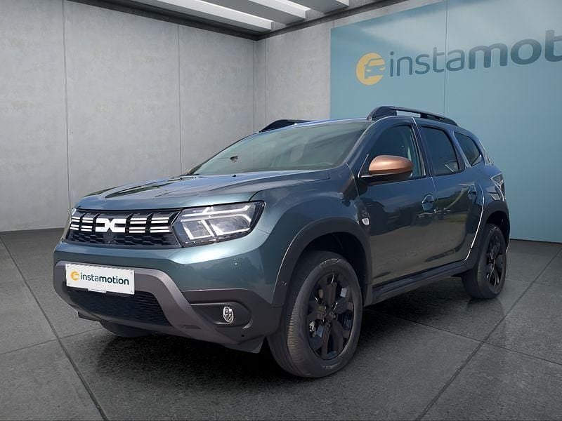 Grün Gebraucht 2024 Dacia Duster SUV | 25.799 € (Fairer Preis) - Bild 1/4