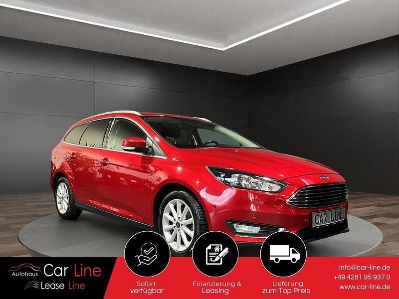 Gebraucht Ford Focus Titanium 125 PS (91 kW) 2018 Rot Kombi