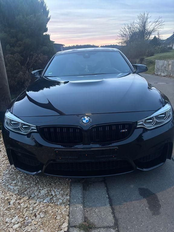 Schwarz Gebraucht 2014 BMW M3 Sport Line Limousine | 54.500 € (Fairer Preis) - Bild 1/4