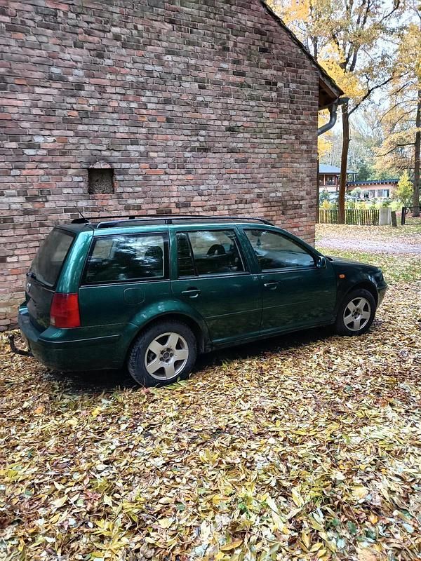 Gebraucht 2001 VW Bora Limousine | 899 € (Superpreis) - Bild 1/4