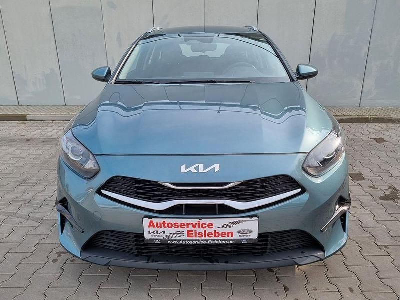 Neu Kia Ceed Sportswagon 140 PS (102 kW) 2026 Grau Kombi