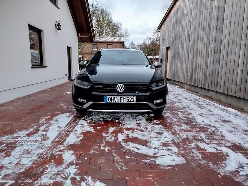 Gebraucht VW Passat Alltrack 239 PS (175 kW) 2019 Schwarz Kombi