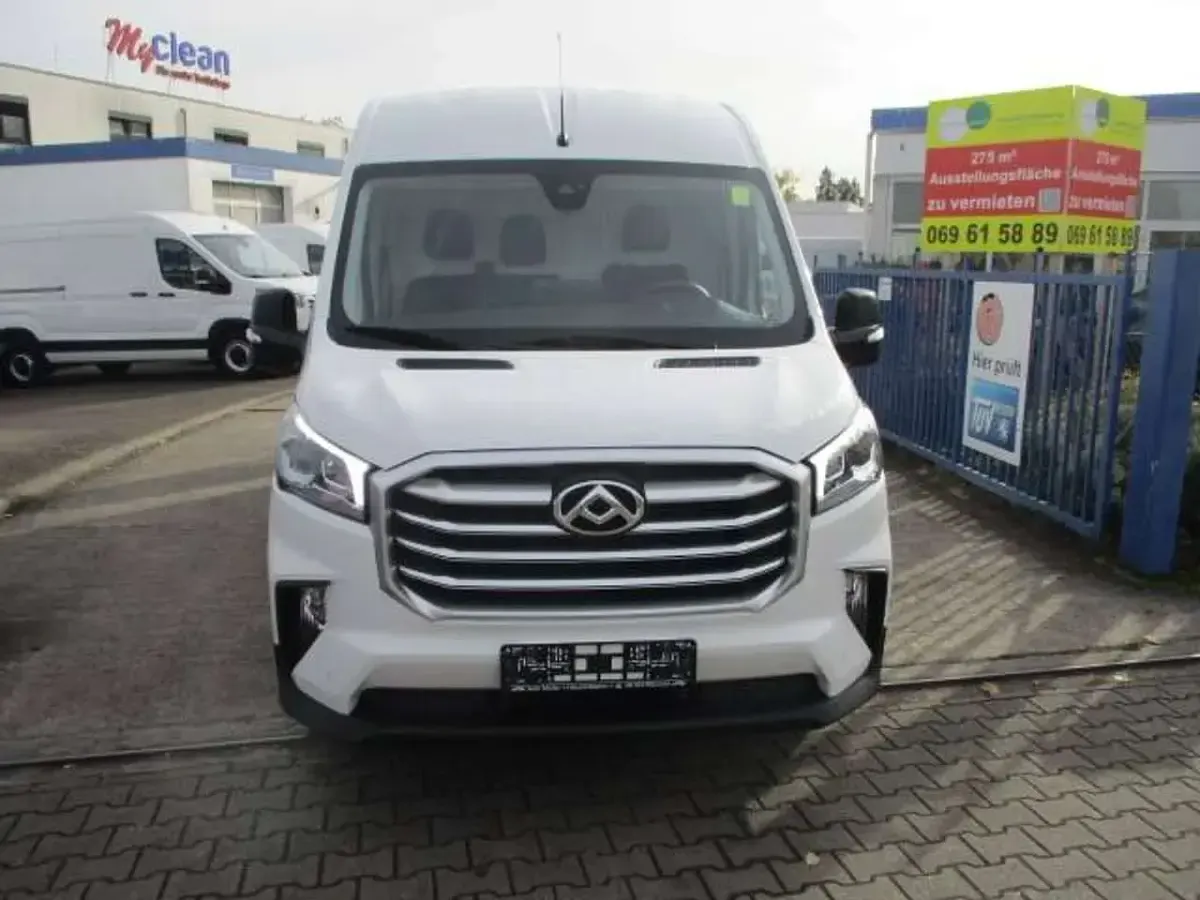 Gebraucht Maxus V90 148 PS (108 kW) 2024 Weiß Van