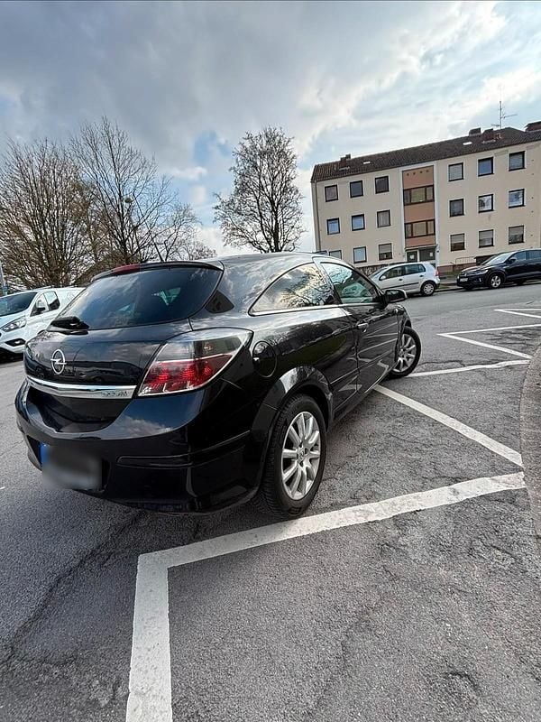 Gebraucht Opel Astra 120 PS (88 kW) 2009 Schwarz Coupé