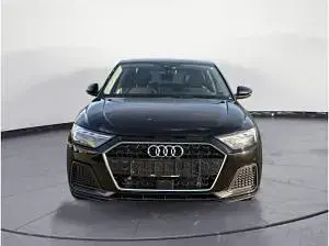 Neu Audi A1 95 PS (69 kW) 2026 Schwarz (mythosschwarz) SUV