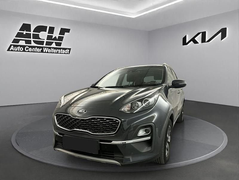 Grau Gebraucht 2020 Kia Sportage Comfort SUV | 21.470 € (Etwas zu teuer) - Bild 1/4