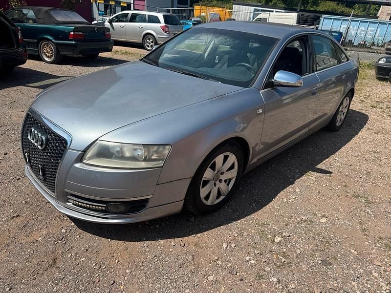 Silber Gebraucht 2005 Audi A6 Limousine | 2.150 € (Guter Preis) - Bild 1/4