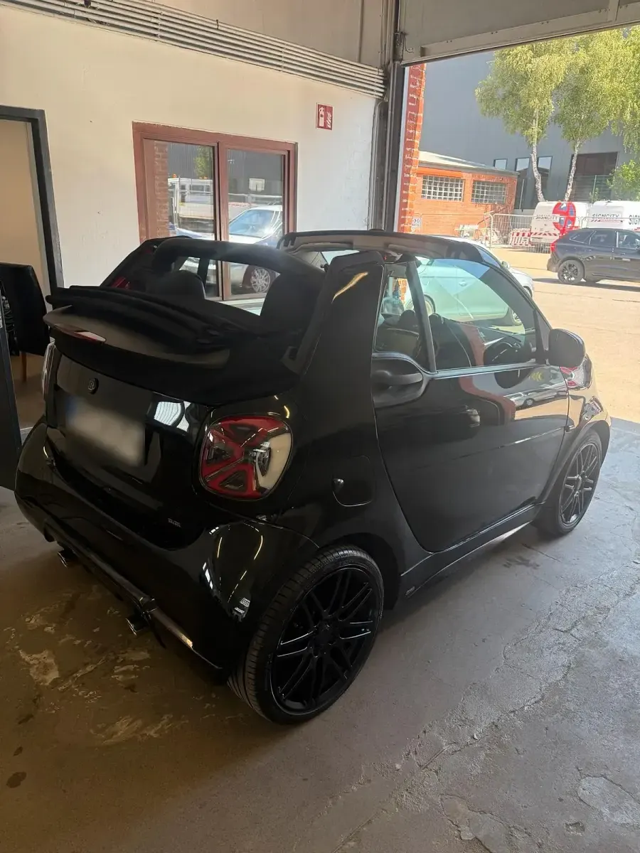 Gebraucht Smart ForTwo Cabrio Brabus 71 PS (52 kW) 2016 Schwarz Cabrio