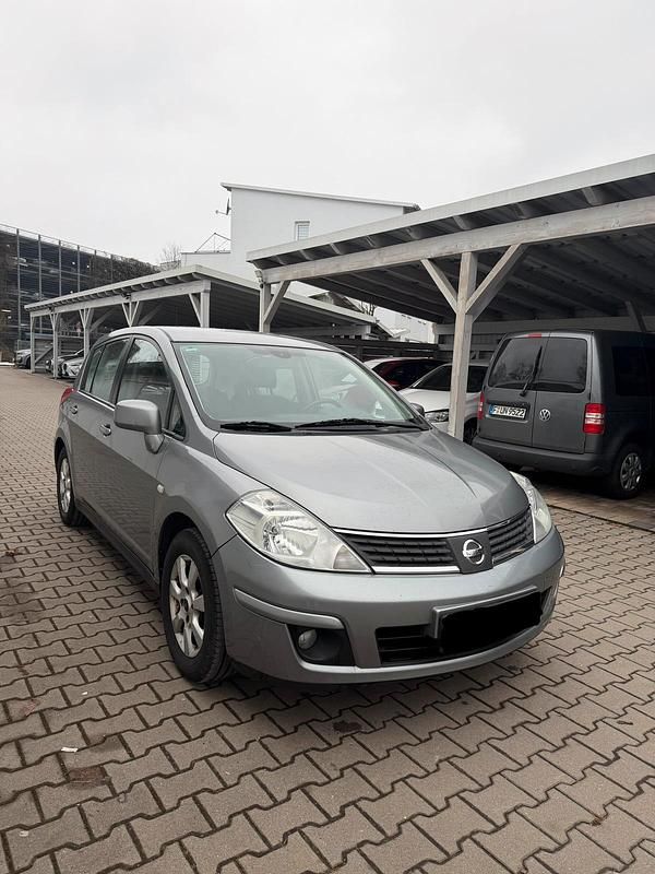 Gebraucht Nissan Tiida 2008 Grau Limousine