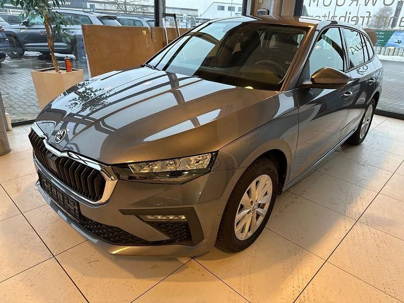 Gebraucht Skoda Scala Selection 116 PS (85 kW) 2024 Grau Kleinwagen