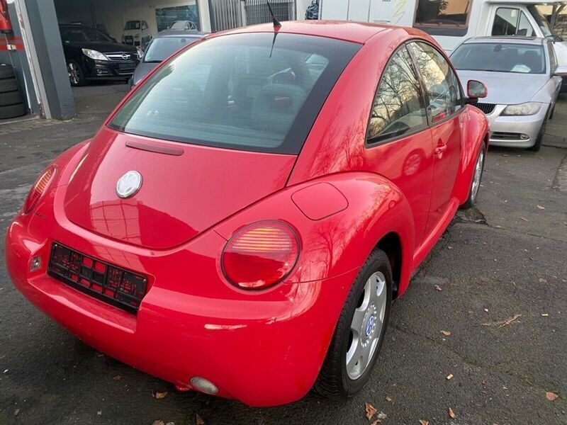 Gebraucht VW New Beetle 116 PS (85 kW) 2002 Rot uni Kleinwagen