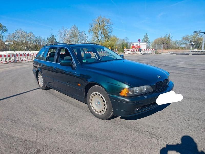 Gebraucht BMW 525 Sport Line 193 PS (141 kW) 2003 Grün Kombi