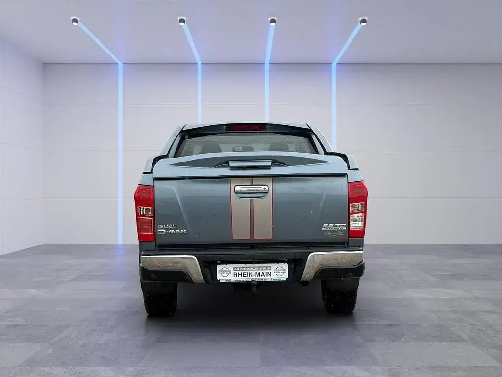 Käytetty Isuzu D-Max 163 HP (119 kW) 2014 Harmaa Katumaasturi