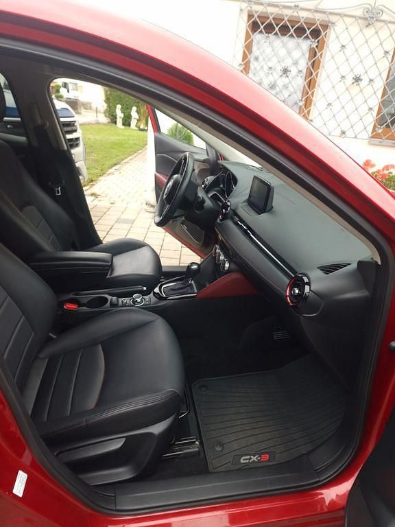 Rot Gebraucht 2017 Mazda CX-3 Sports-Line SUV | 12.500 € - Bild 1/4