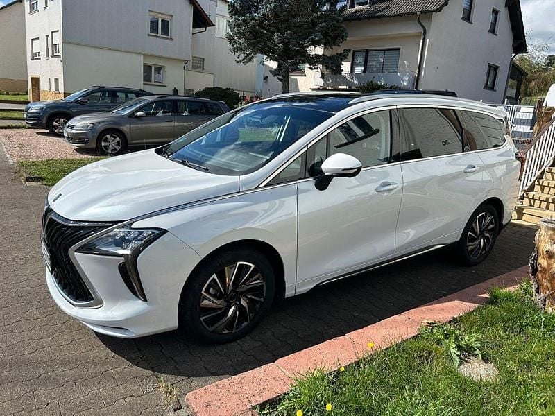 Weiß Gebraucht 2024 DFSK Forthing 4 Van / Kleinbus | 22.500 € (Superpreis) - Bild 1/4