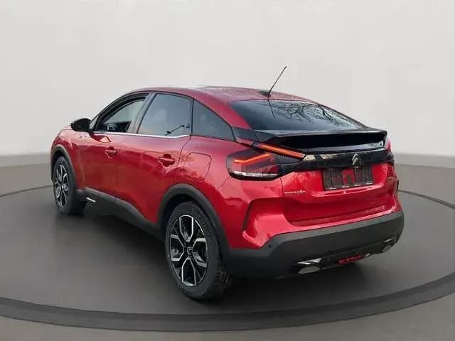 Gebraucht Citroën e-C4 Shine 100 kW (136 PS) 2022 Rot SUV