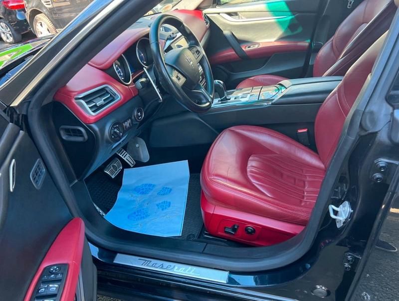 Gebraucht Maserati Ghibli 275 PS (202 kW) 2015 Schwarz Limousine