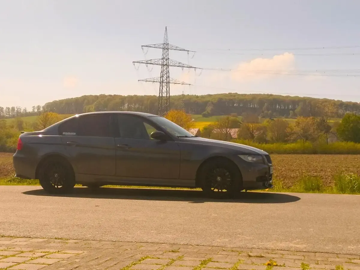 Gebraucht BMW 330 258 PS (189 kW) 2007 Limousine