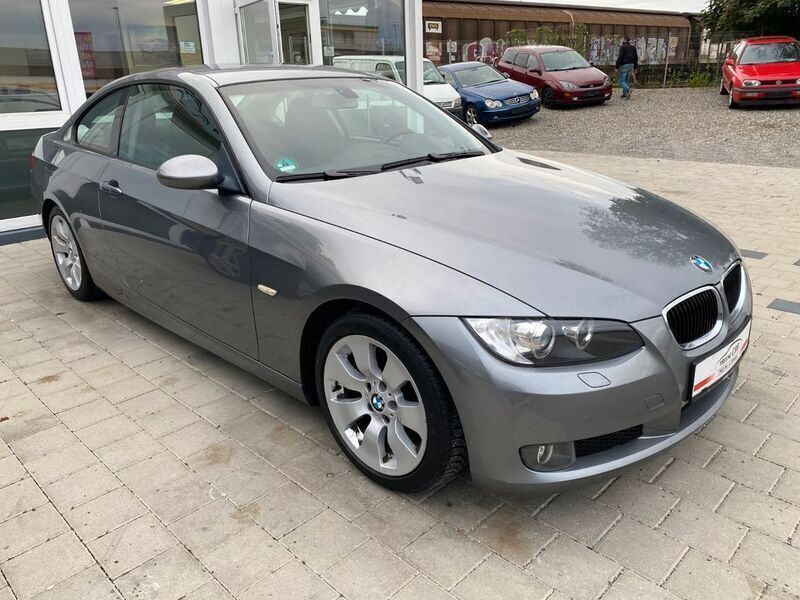 Gebraucht BMW 320 Sport Line 170 PS (125 kW) 2007 Grau Coupé