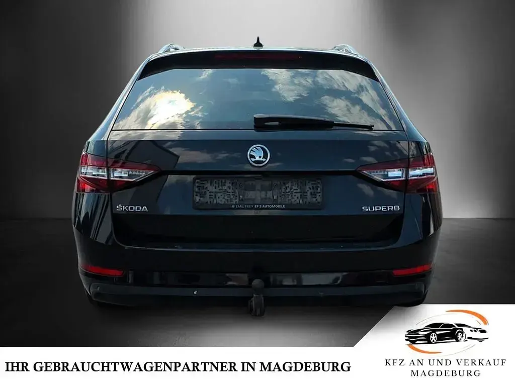 Gebraucht Skoda Superb Style 150 PS (110 kW) 2016 Schwarz Kombi