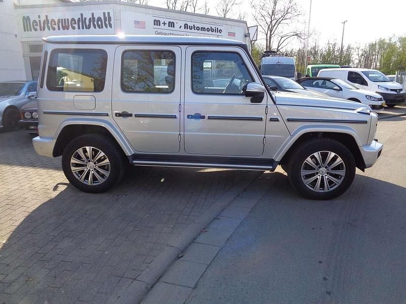Gebraucht Mercedes G400 330 PS (242 kW) 2022 Iridiumsilber metallic SUV
