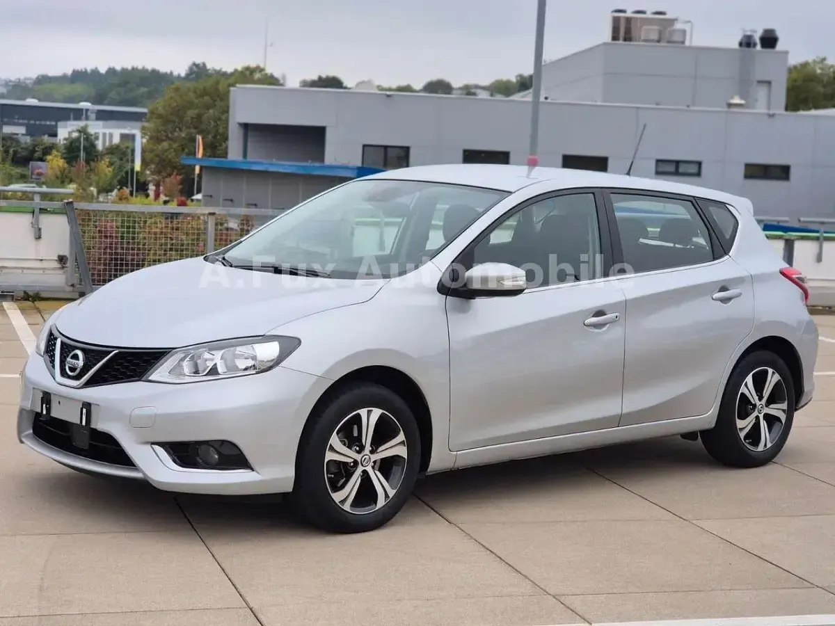 Gebraucht Nissan Pulsar Acenta 116 PS (85 kW) 2016 Silber Kleinwagen