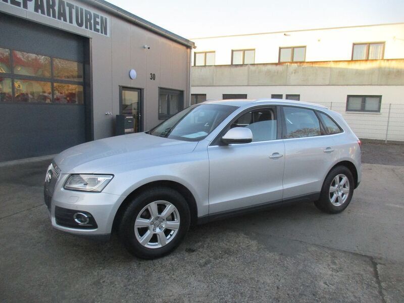 Silber Gebraucht 2013 Audi Q5 Sport SUV | 13.990 € (Guter Preis) - Bild 1/4